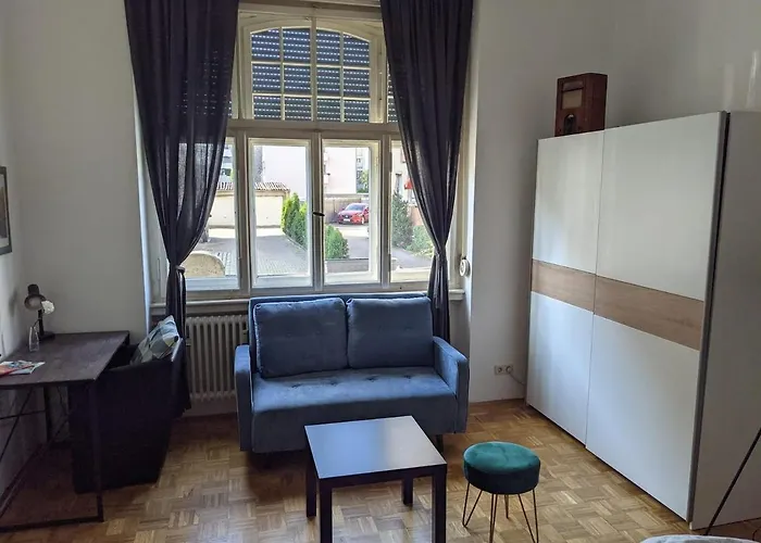 Wohnen Am Main - Gemuetlicher Altbau, Zentral